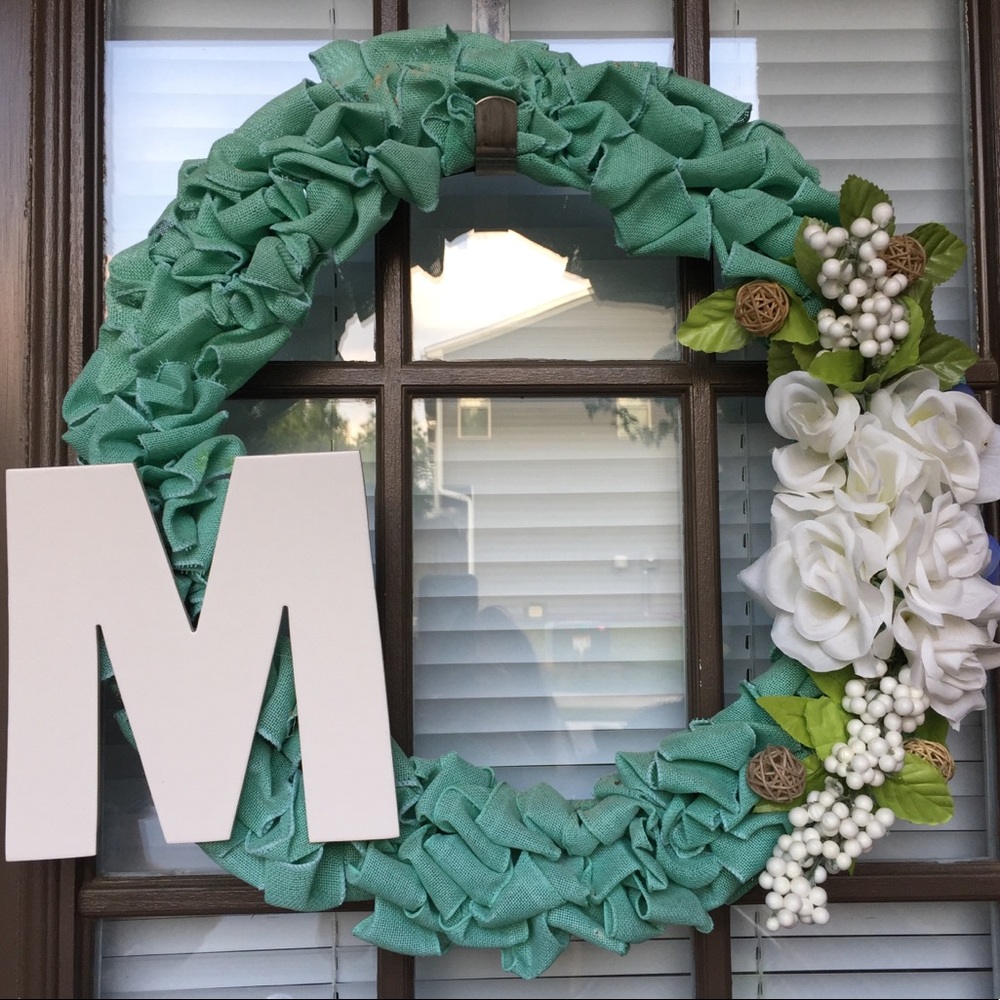 Beautiful new wreath! - Picture 2 of 4